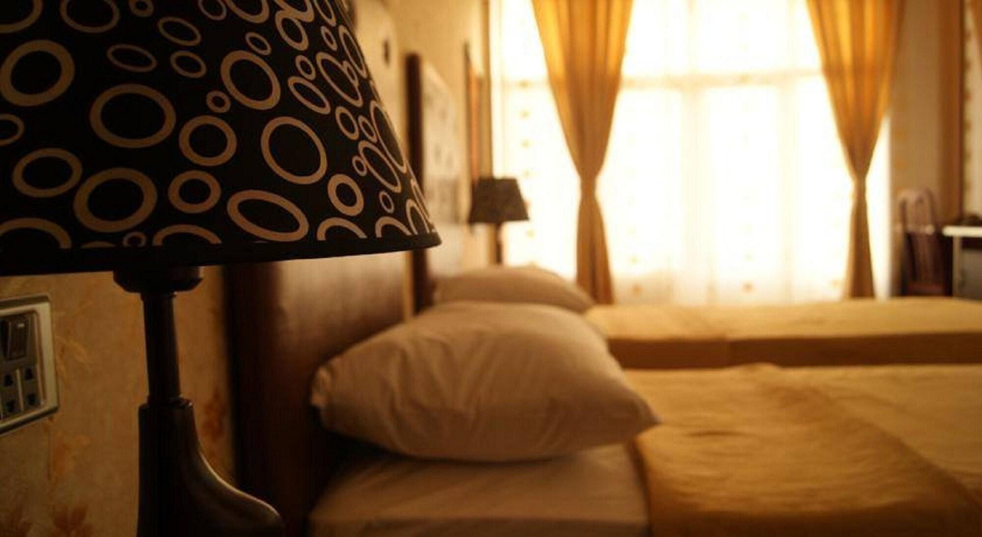 Avand Hotel Баку Екстериор снимка