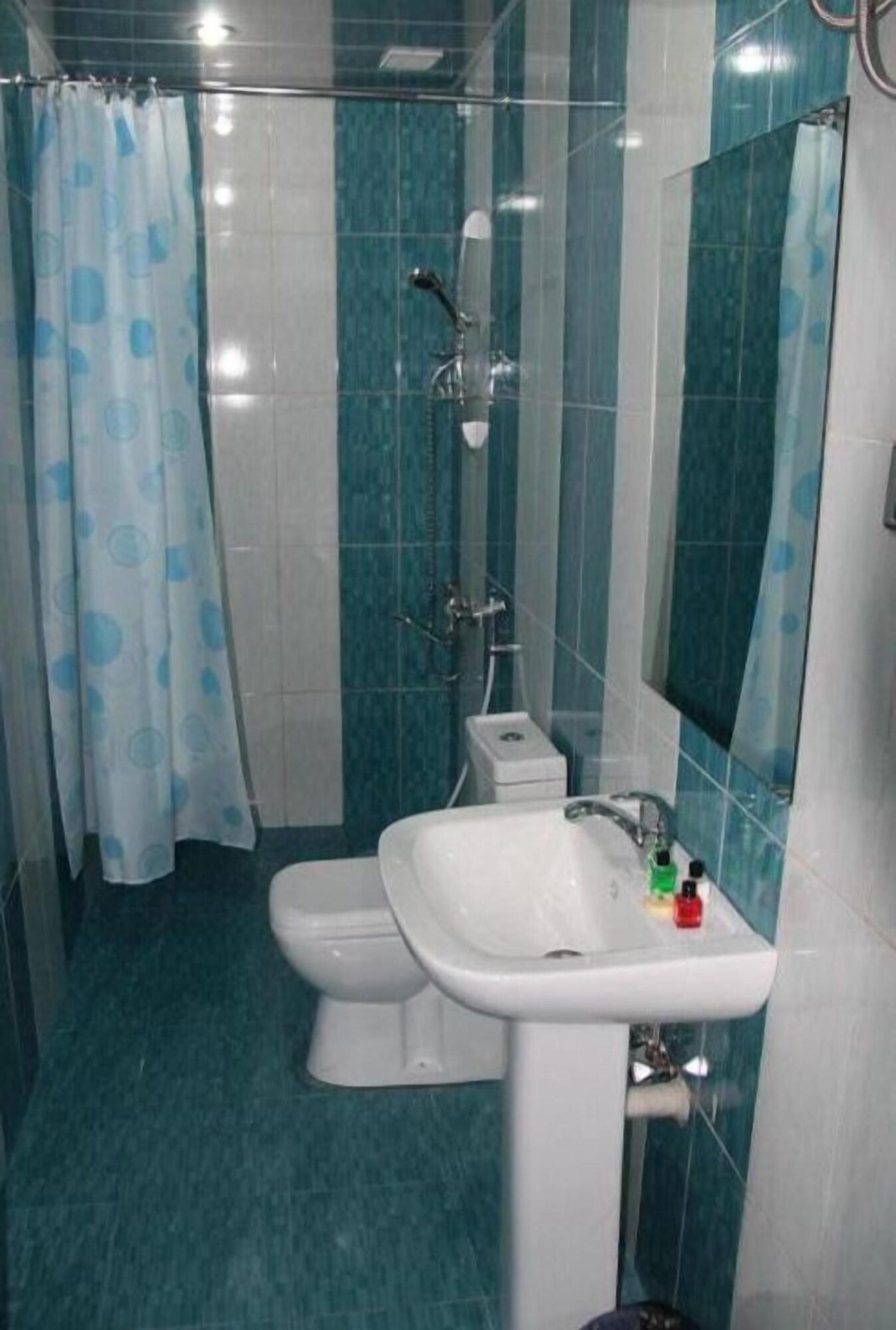 Avand Hotel Баку Екстериор снимка
