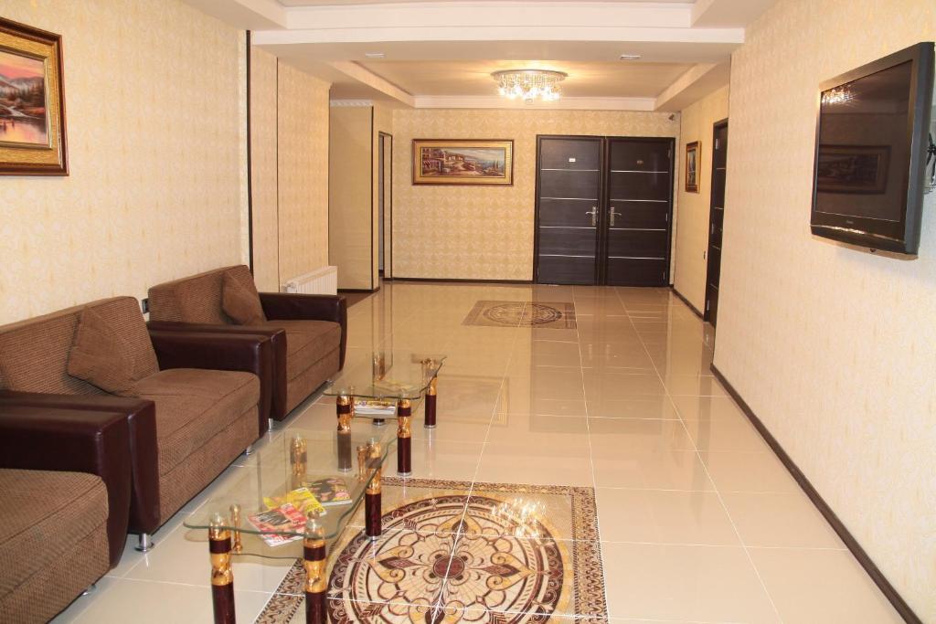 Avand Hotel Баку Екстериор снимка
