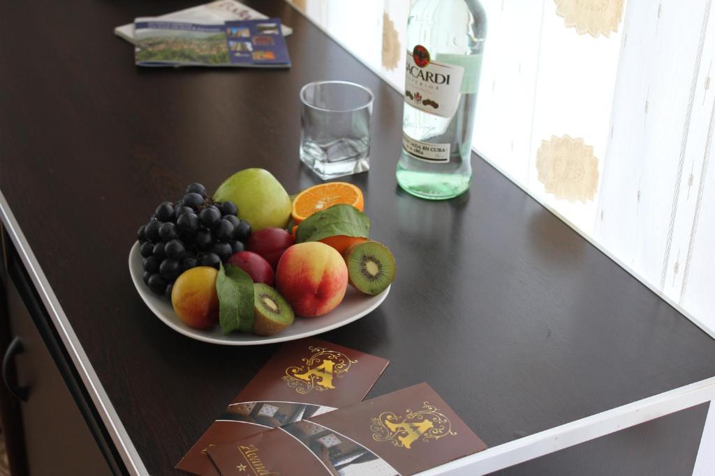 Avand Hotel Баку Екстериор снимка
