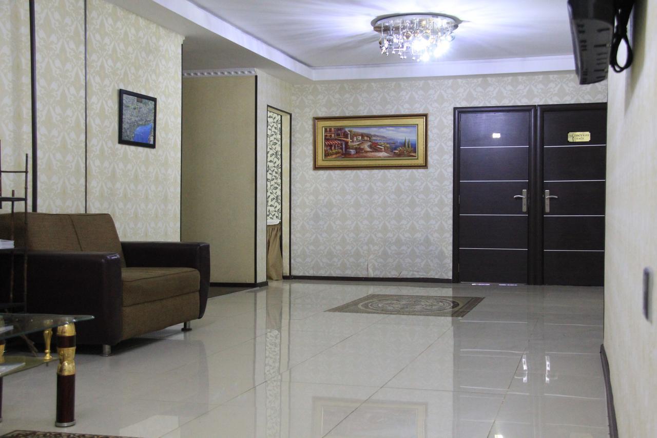 Avand Hotel Баку Екстериор снимка
