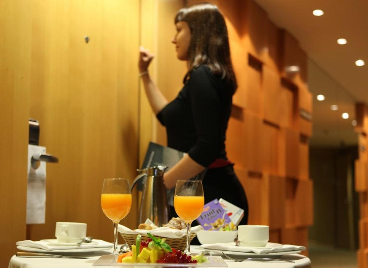 Avand Hotel Баку Екстериор снимка
